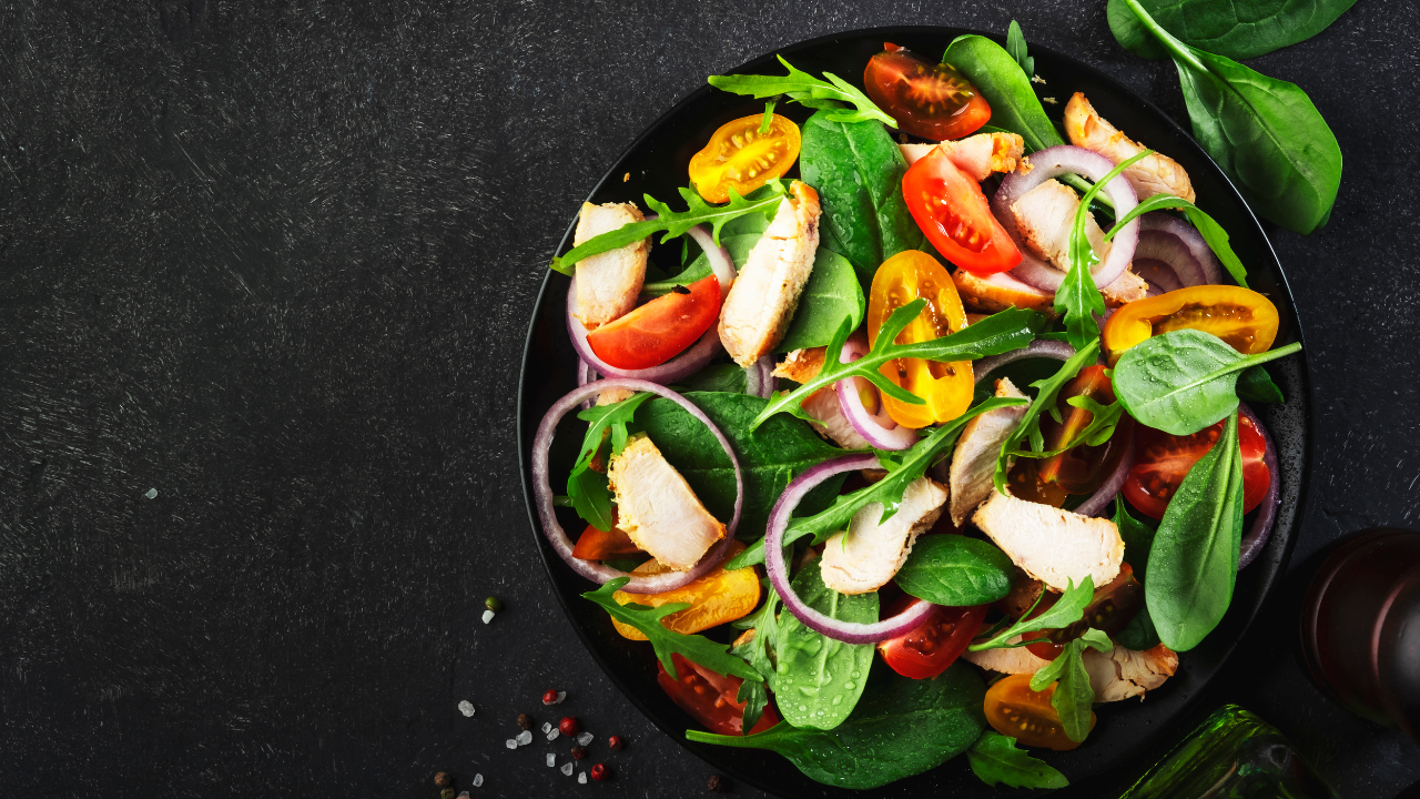 Insalata estiva e vino: i 5 migliori abbinamenti