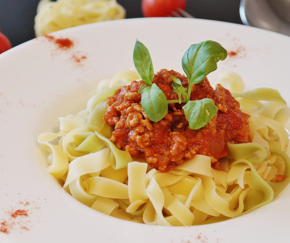 Quale vino abbinare alle tagliatelle al ragù alla bolognese?
