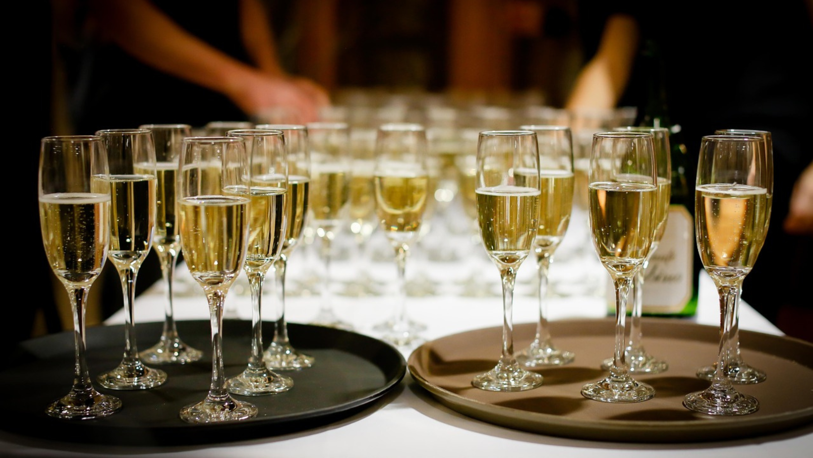 What is a Blanc de Blancs sparkling wine?